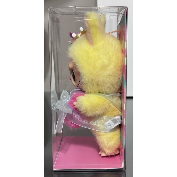 POP MART THE MONSTERS LABUBU Let’s Checkmate Series-Vinyl Plush Hanging Card - Picture 5 of 9